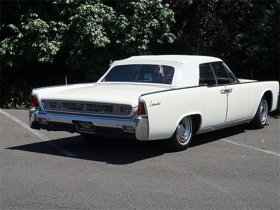 1962 Lincoln Continental 4th Gen - Image 3 of 31