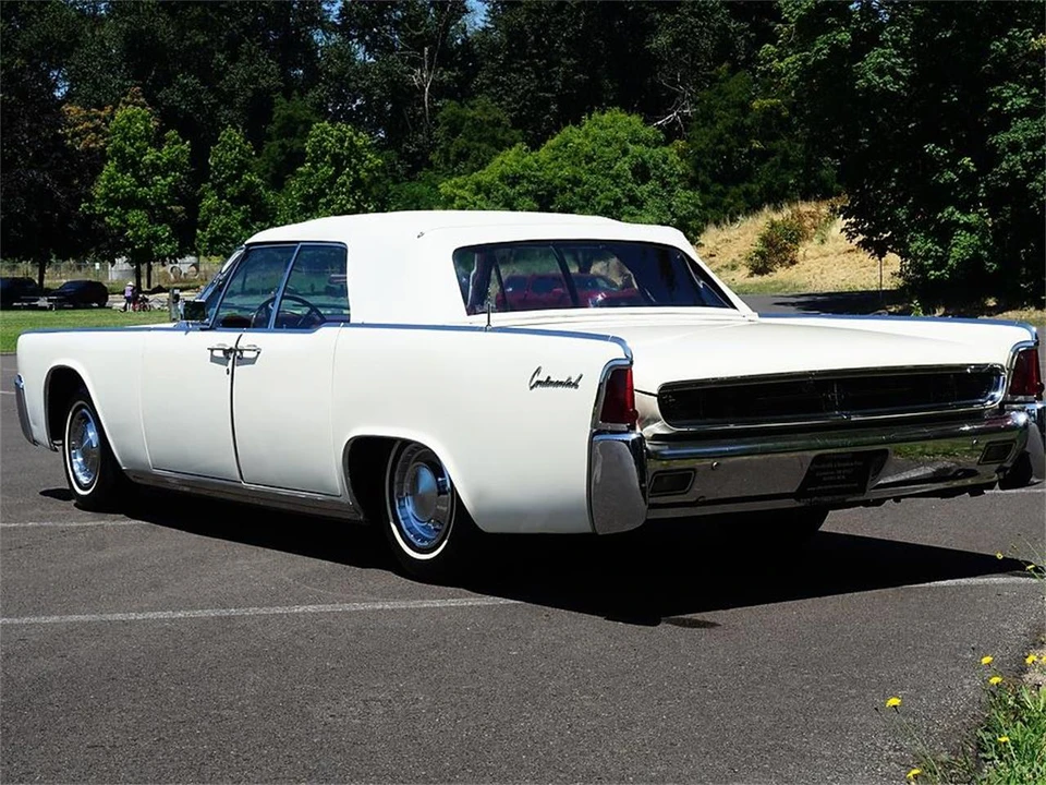 1962 Lincoln Continental 4th Gen - Image 6 of 31
