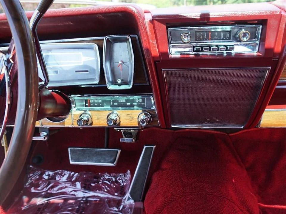 1962 Lincoln Continental 4th Gen - Image 24 of 31
