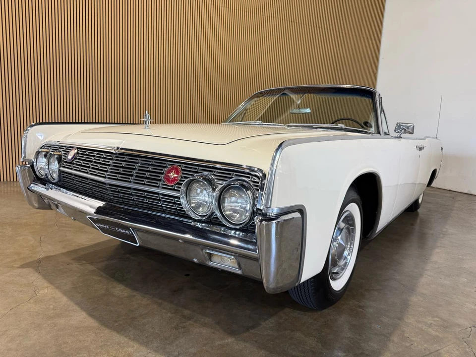 1962 Lincoln Continental 4th Gen - Image 3 of 31
