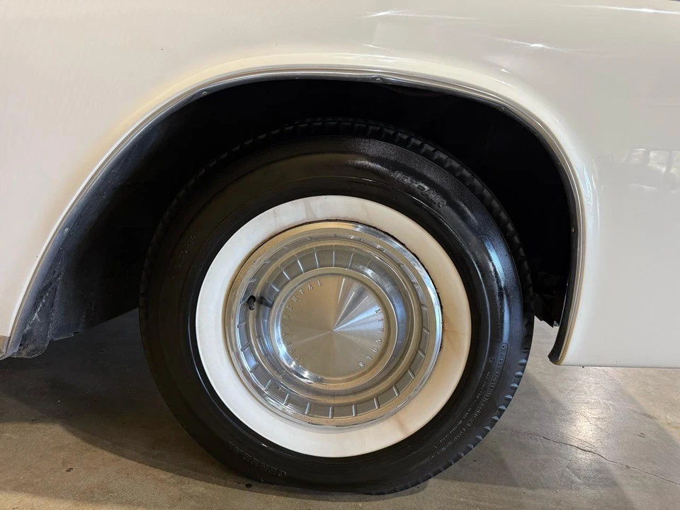 1962 Lincoln Continental 4th Gen - Image 8 of 31