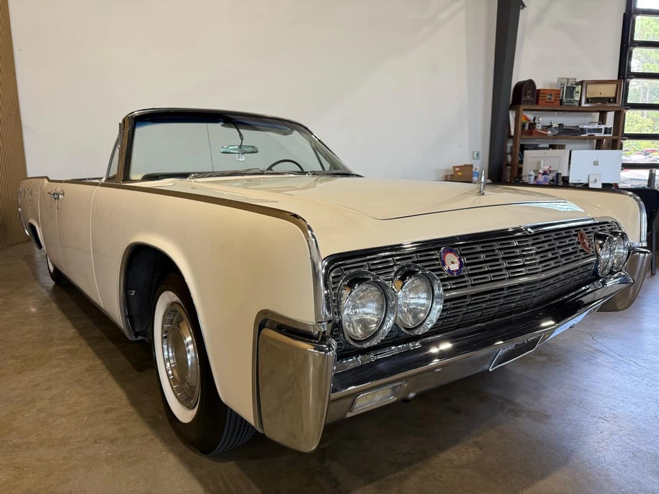 1962 Lincoln Continental 4th Gen - Image 6 of 31