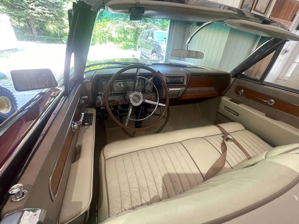 1962 Lincoln Continental 4th Gen - Image 29 of 31