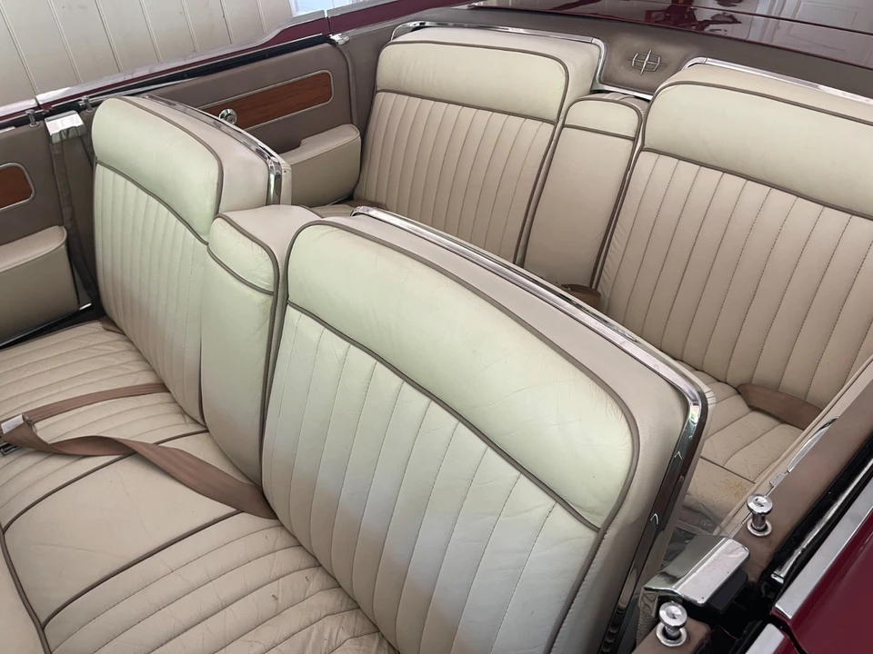 1962 Lincoln Continental 4th Gen - Image 26 of 31
