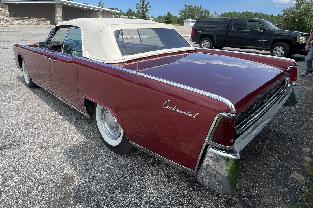 1962 Lincoln Continental 4th Gen - Image 6 of 31
