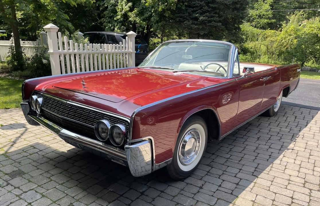 1962 Lincoln Continental 4th Gen - Image 14 of 31