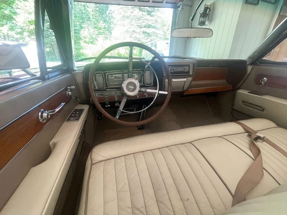 1962 Lincoln Continental 4th Gen - Image 28 of 31