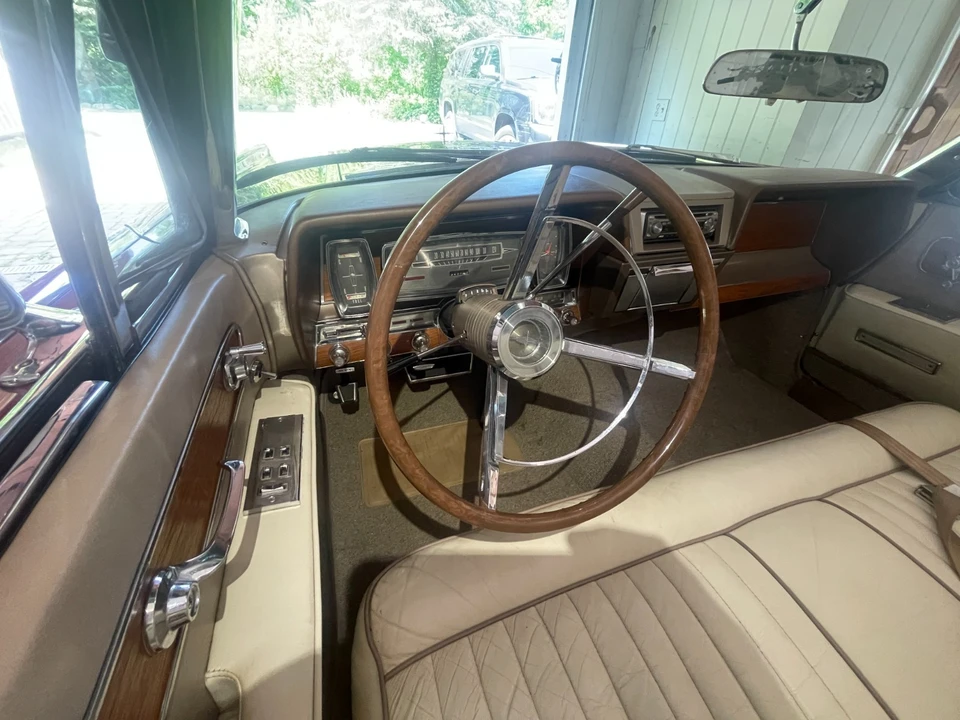 1962 Lincoln Continental 4th Gen - Image 30 of 31