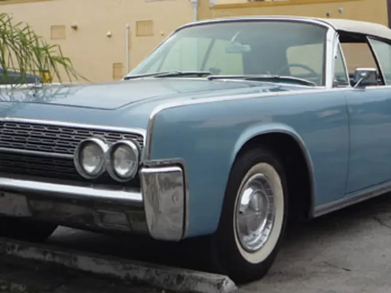 1962 Lincoln Continental 4th Gen - Image 2 of 2