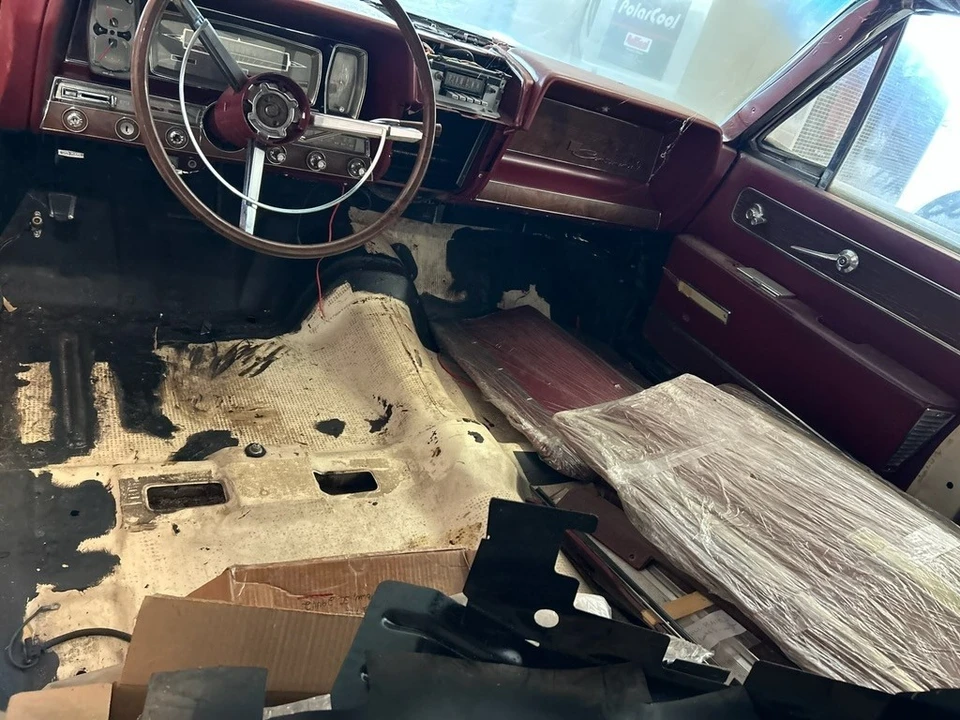 1962 Lincoln Continental 4th Gen - Image 7 of 14