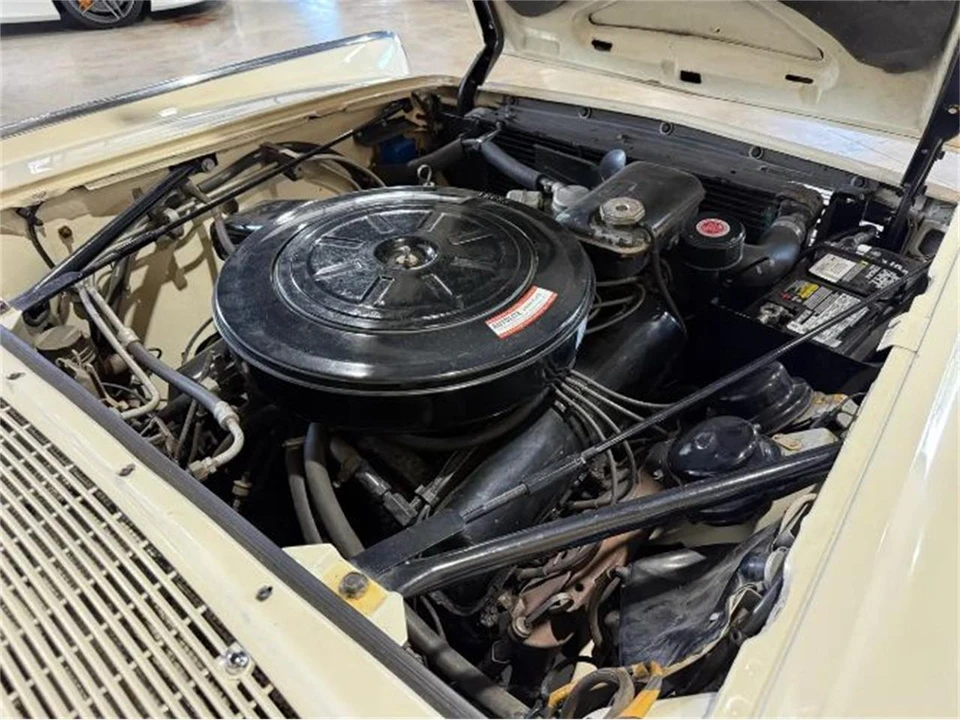 1962 Lincoln Continental 4th Gen - Image 9 of 30