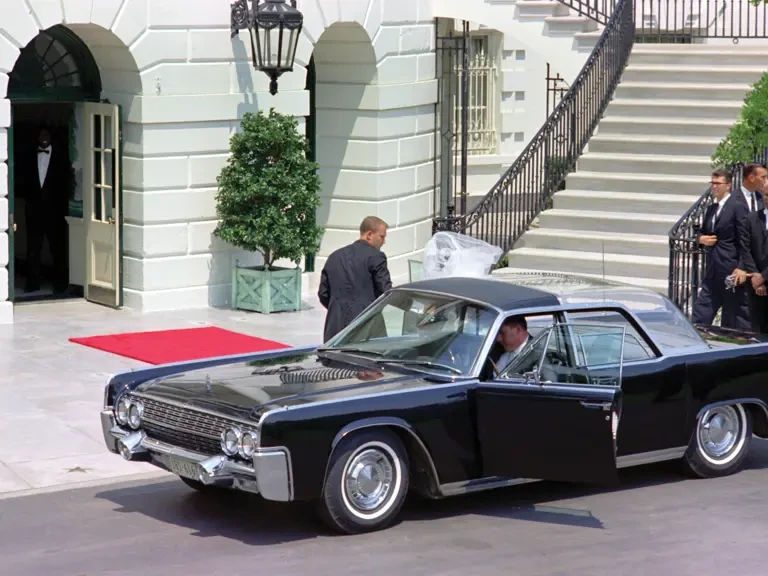 1962 Lincoln Continental 4th Gen - Image 28 of 30