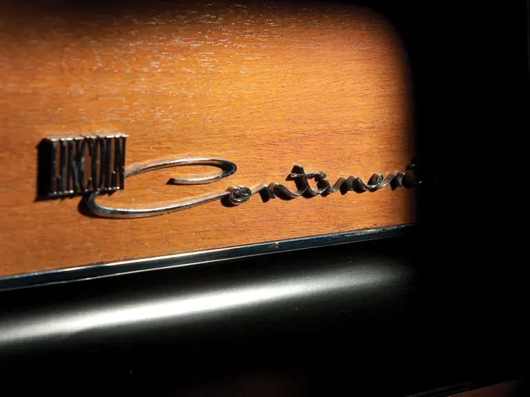 1962 Lincoln Continental 4th Gen - Image 18 of 30