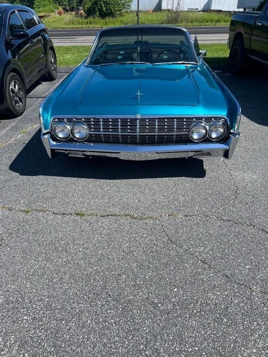 1962 Lincoln Continental 4th Gen - Image 13 of 19