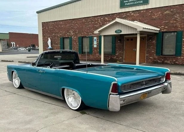 1962 Lincoln Continental 4th Gen - Image 3 of 19