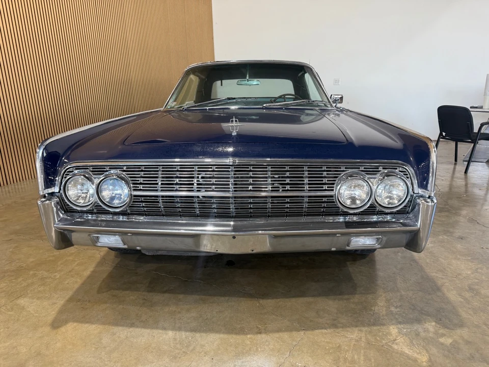 1962 Lincoln Continental 4th Gen - Image 2 of 21