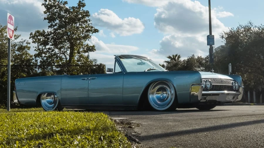 1962 Lincoln Continental 4th Gen - Image 19 of 31