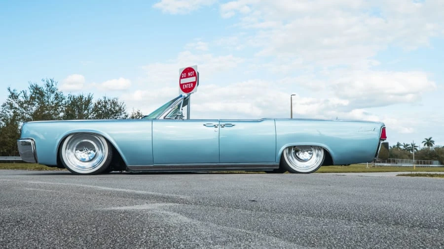 1962 Lincoln Continental 4th Gen - Image 23 of 31