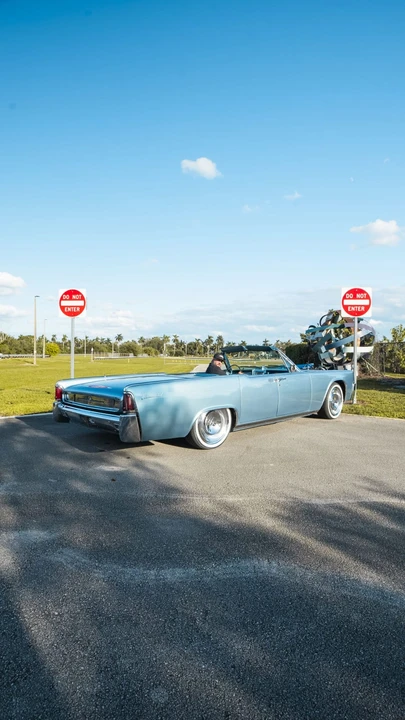 1962 Lincoln Continental 4th Gen - Image 27 of 31