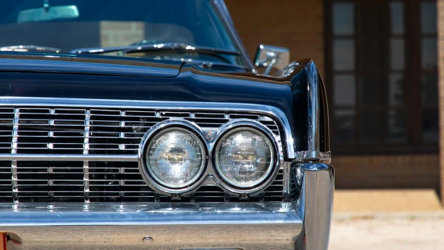 1962 Lincoln Continental 4th Gen - Image 9 of 12