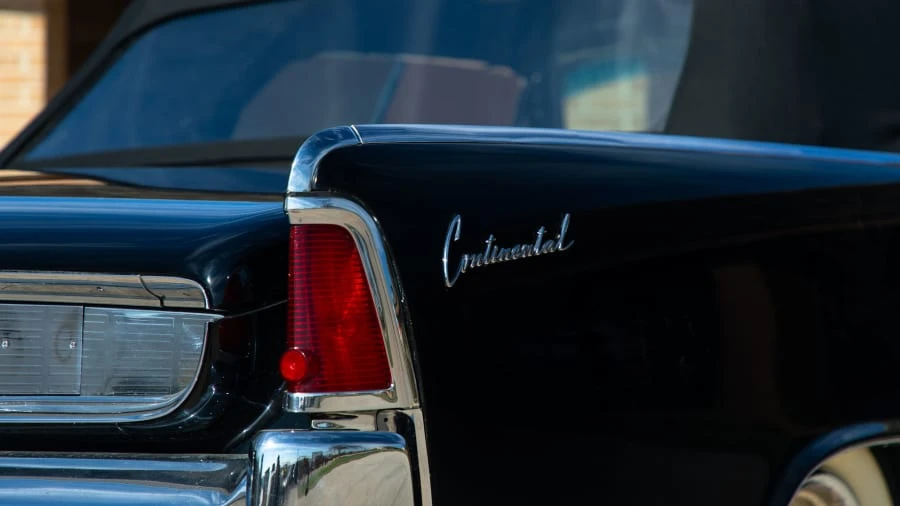 1962 Lincoln Continental 4th Gen - Image 10 of 12