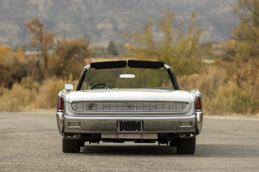 1962 Lincoln Continental 4th Gen - Image 5 of 31