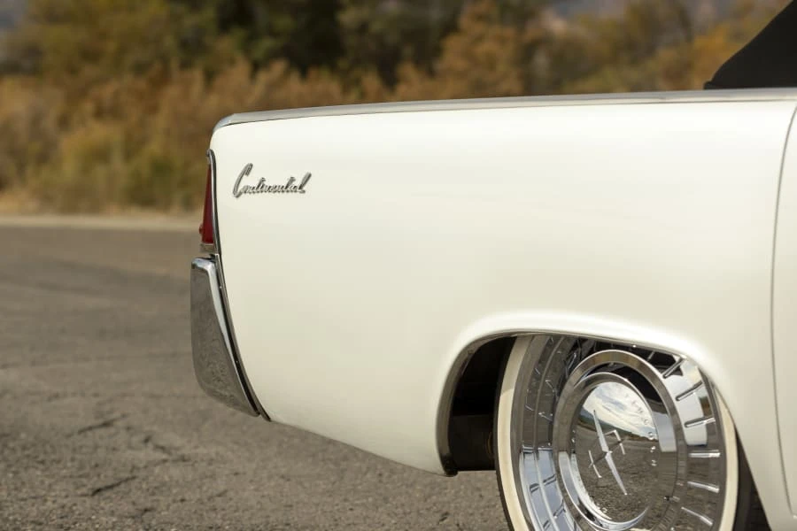 1962 Lincoln Continental 4th Gen - Image 10 of 31