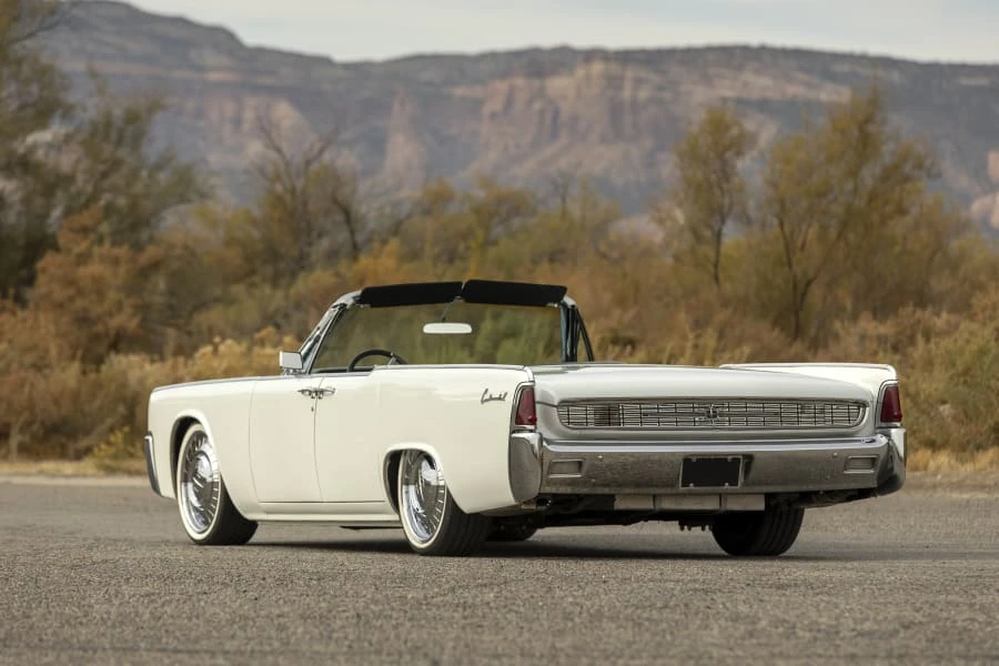 1962 Lincoln Continental 4th Gen - Image 11 of 31