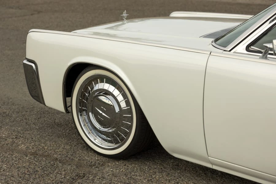1962 Lincoln Continental 4th Gen - Image 21 of 31