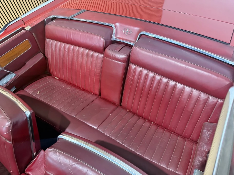1962 Lincoln Continental 4th Gen - Image 20 of 21