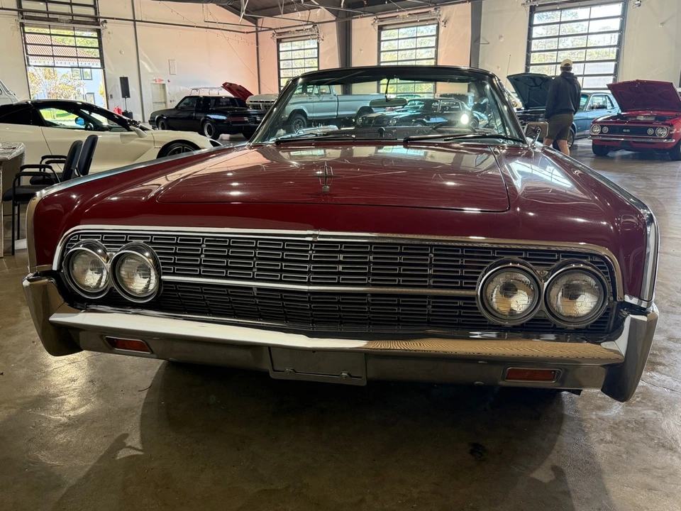 1962 Lincoln Continental 4th Gen - Image 10 of 21