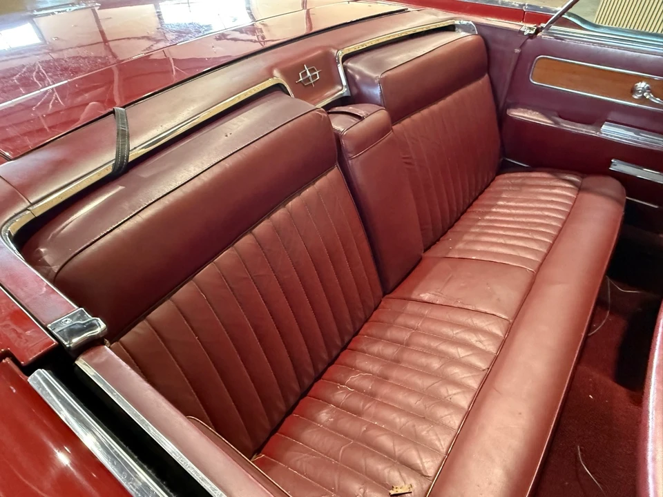 1962 Lincoln Continental 4th Gen - Image 12 of 21