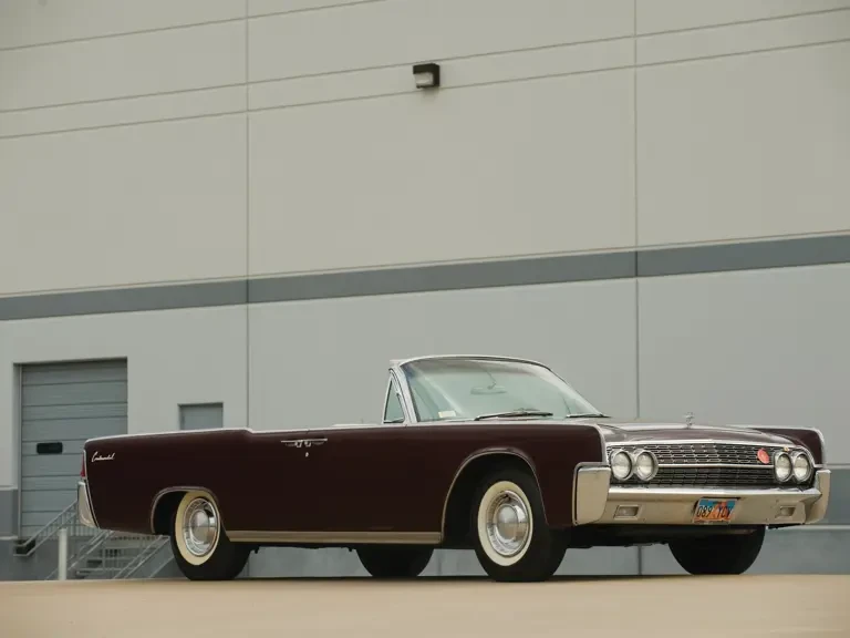 1962 Lincoln Continental 4th Gen - Image 2 of 13