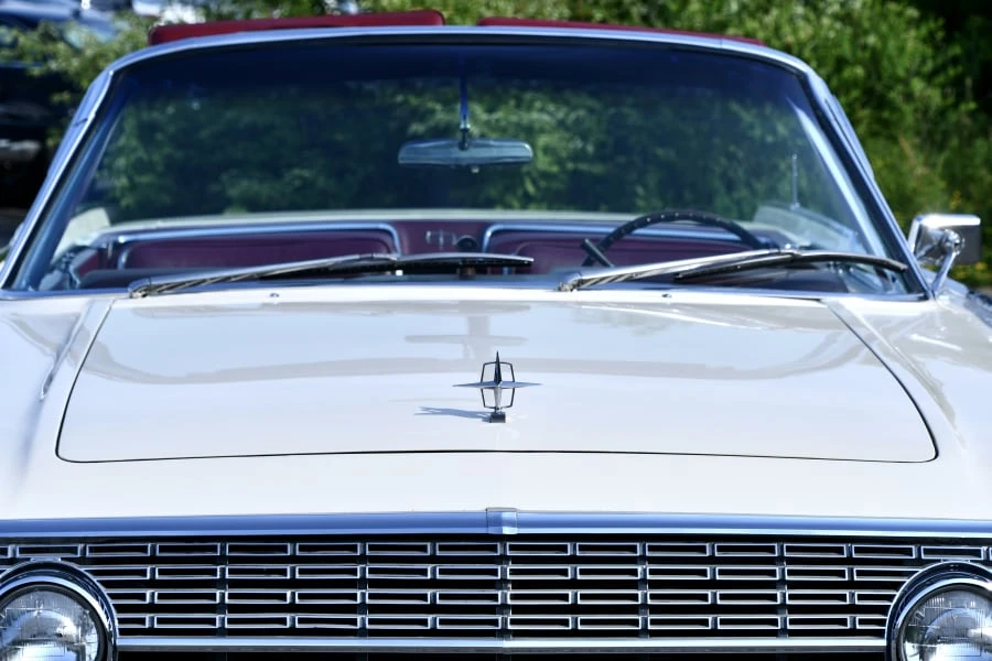 1962 Lincoln Continental 4th Gen - Image 17 of 31