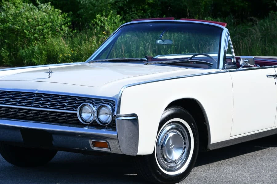 1962 Lincoln Continental 4th Gen - Image 20 of 31