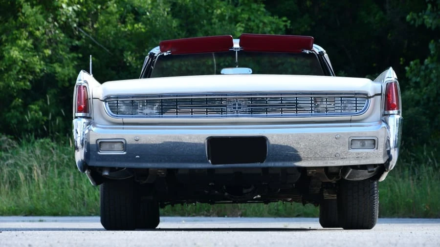 1962 Lincoln Continental 4th Gen - Image 5 of 31