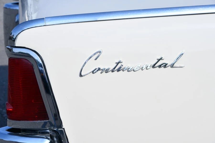 1962 Lincoln Continental 4th Gen - Image 23 of 31