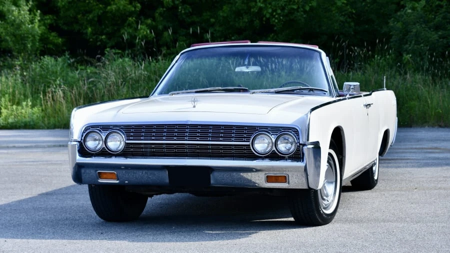 1962 Lincoln Continental 4th Gen - Image 4 of 31
