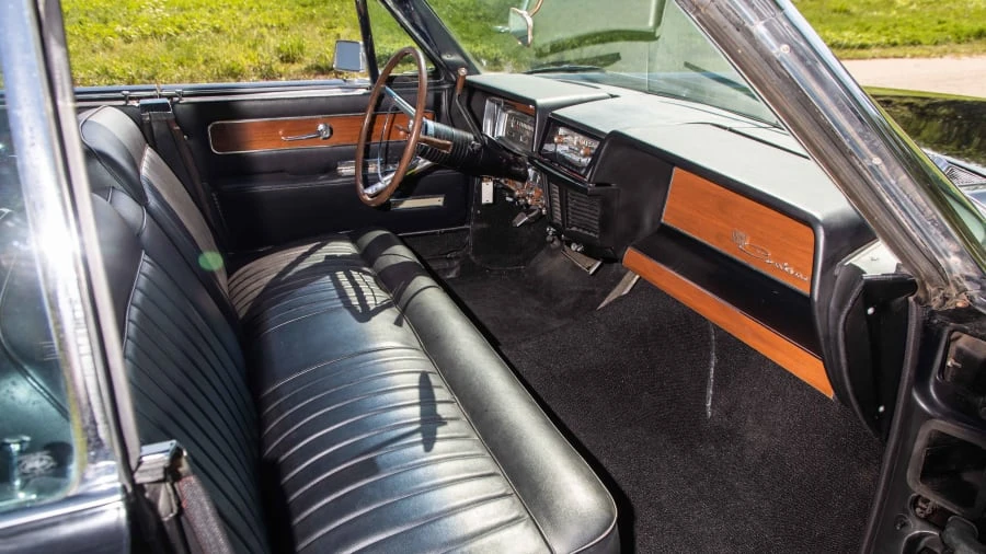 1962 Lincoln Continental 4th Gen - Image 5 of 12