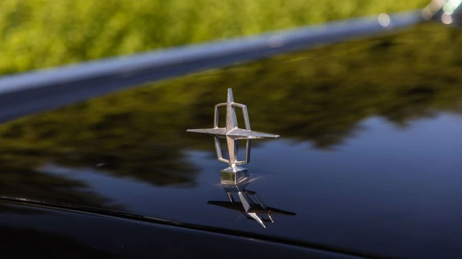 1962 Lincoln Continental 4th Gen - Image 11 of 12