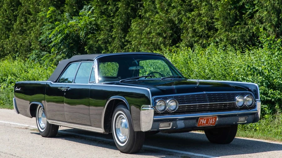 1962 Lincoln Continental 4th Gen - Image 12 of 12
