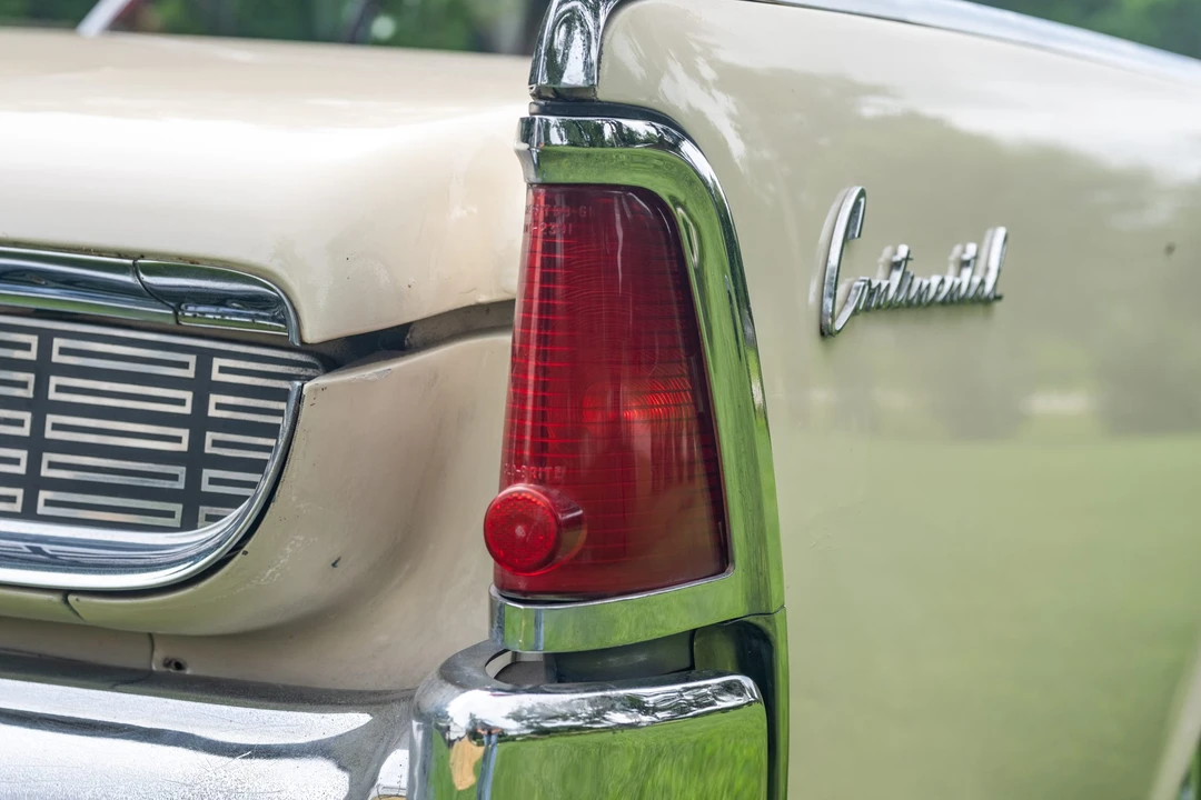 1962 Lincoln Continental 4th Gen - Image 28 of 31