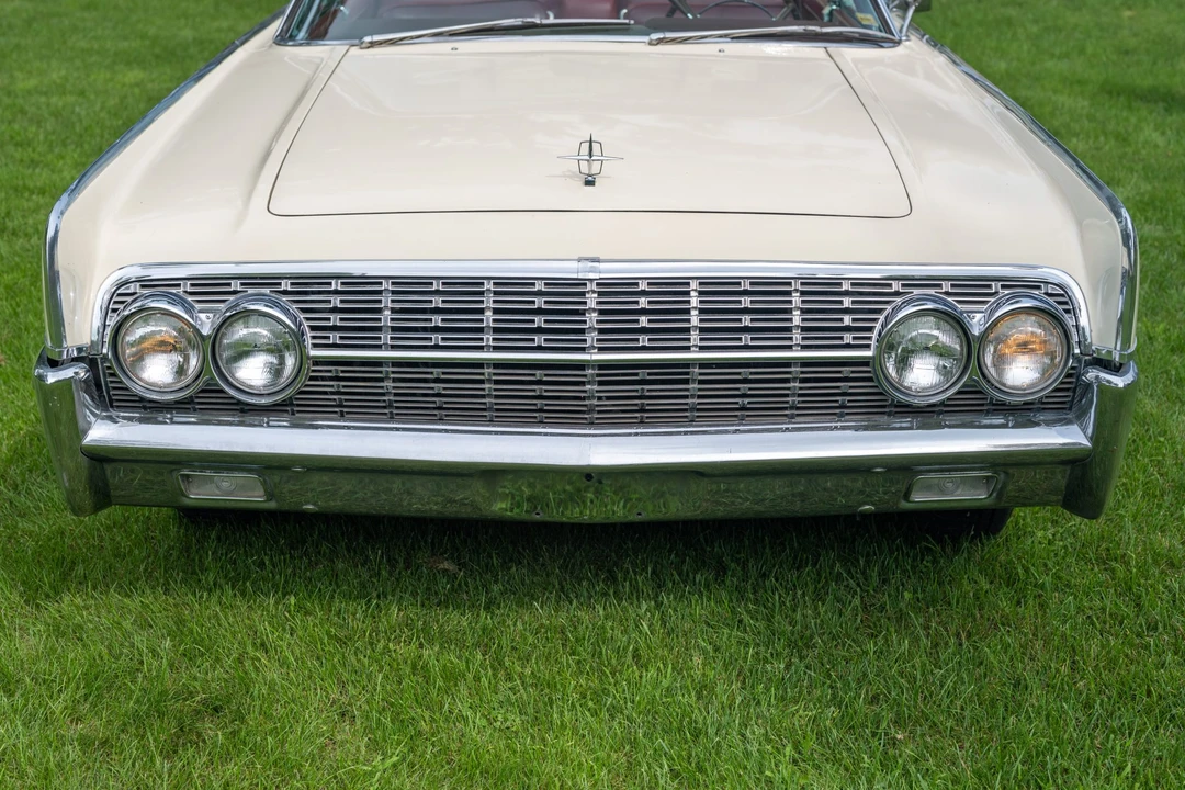 1962 Lincoln Continental 4th Gen - Image 20 of 31