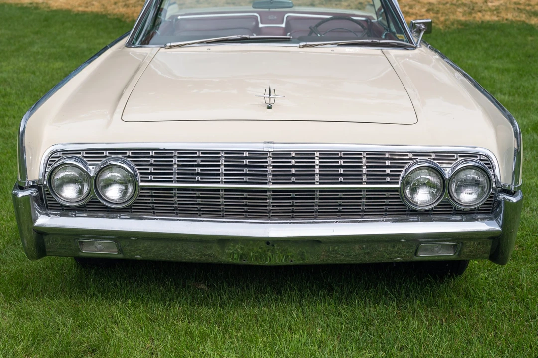 1962 Lincoln Continental 4th Gen - Image 22 of 31