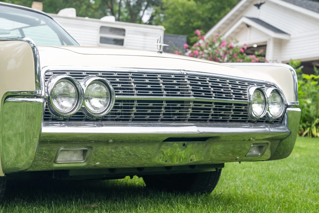1962 Lincoln Continental 4th Gen - Image 21 of 31