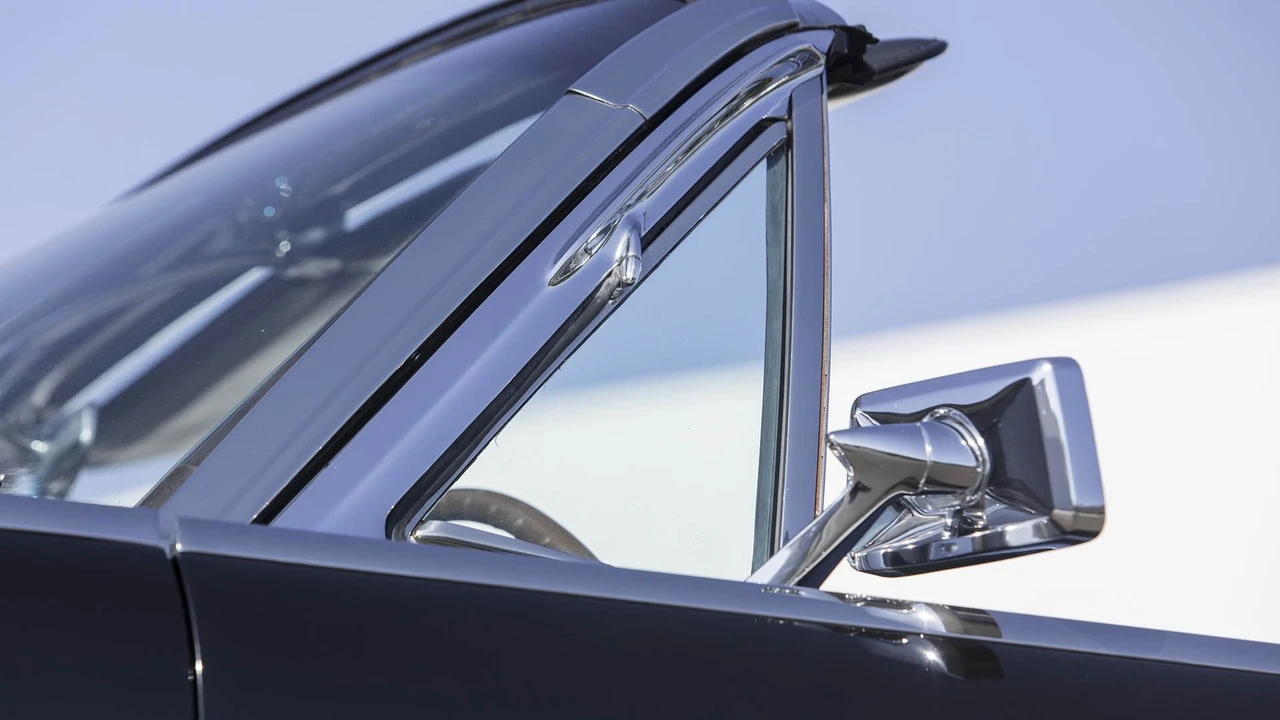 1962 Lincoln Continental 4th Gen - Image 28 of 31