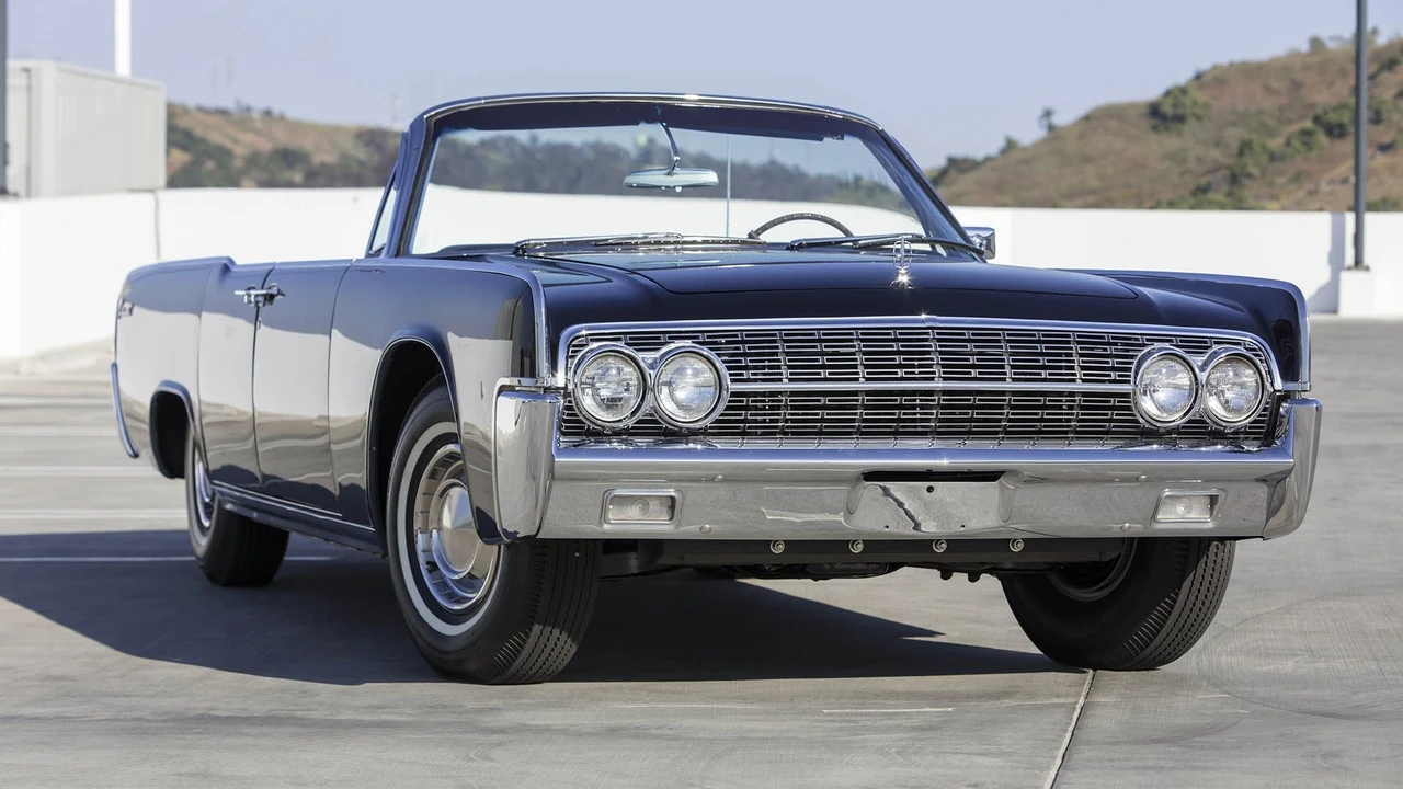 1962 Lincoln Continental 4th Gen - Image 6 of 31