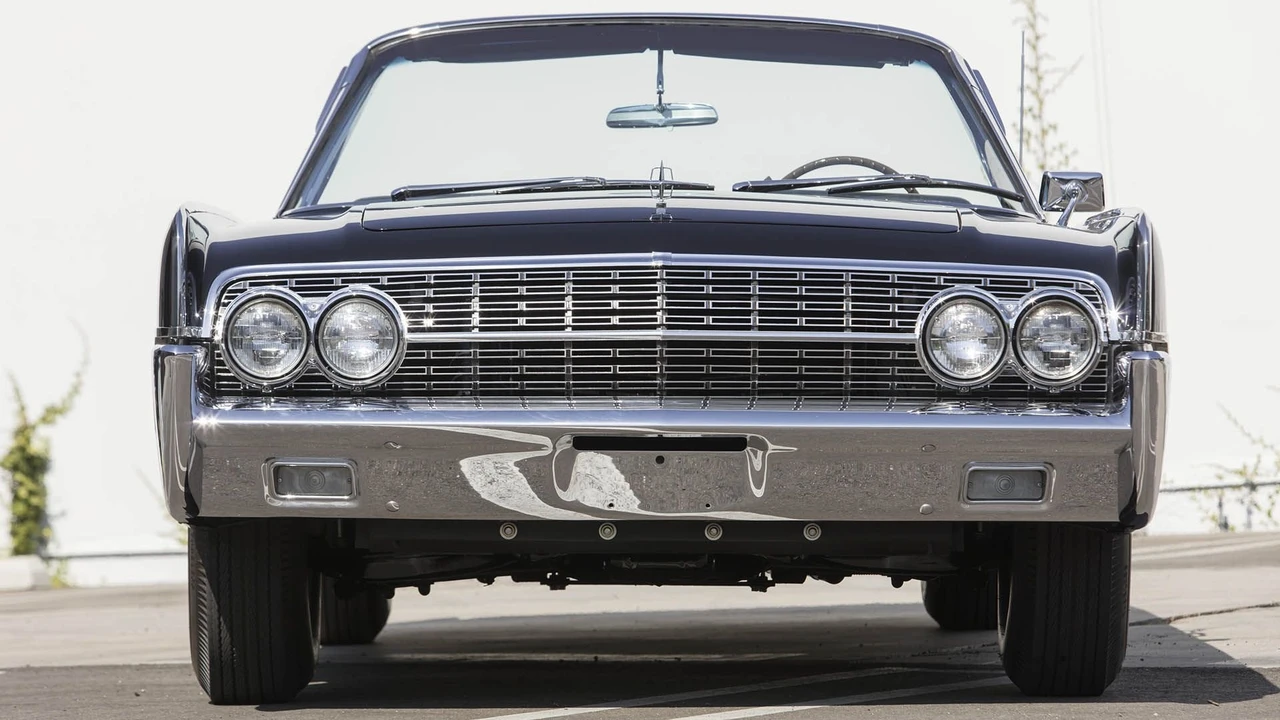 1962 Lincoln Continental 4th Gen - Image 3 of 31