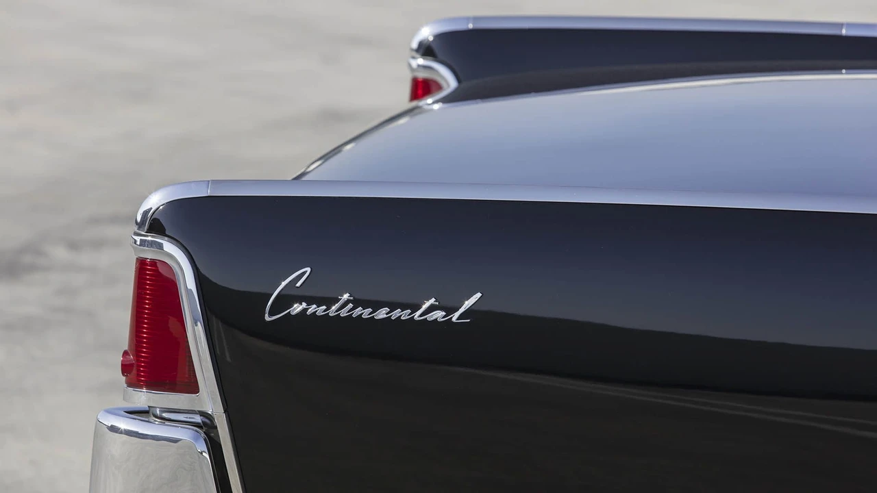 1962 Lincoln Continental 4th Gen - Image 23 of 31