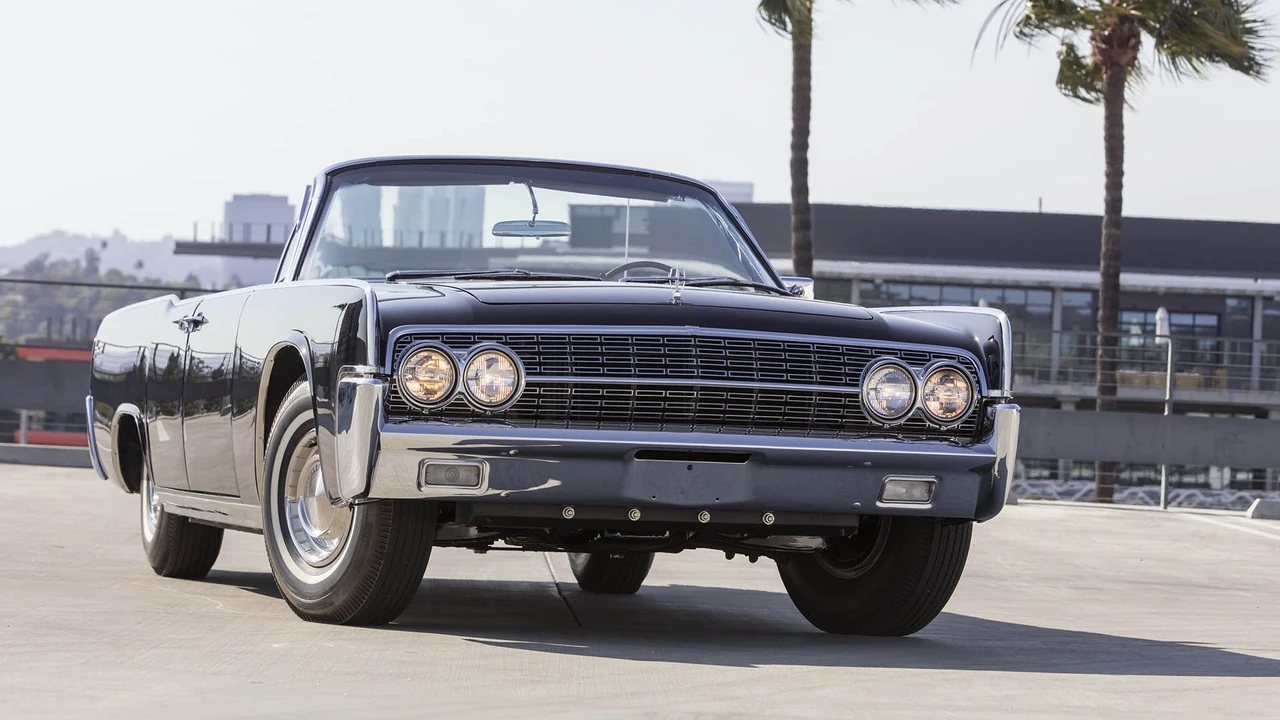 1962 Lincoln Continental 4th Gen - Image 5 of 31